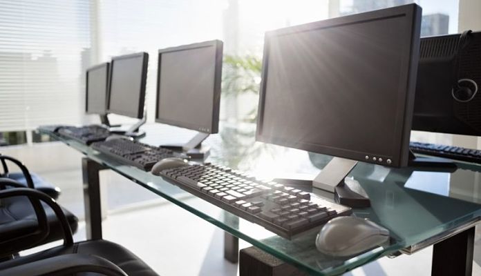 sincomputadoras_opt