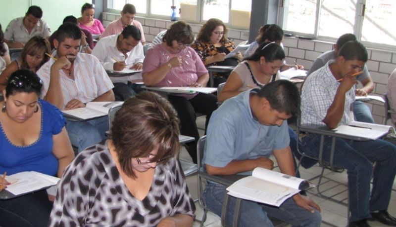 maestros-examen