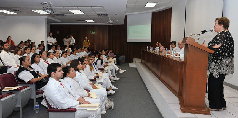 capacitaismapersonaldesalud_opt