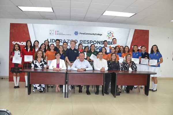 sec-creanjovenesproyectos_opt