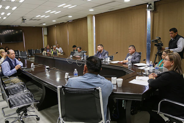 diputados_opt(10)