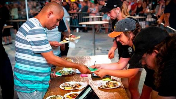 muere-en-concurso-de-comer-tacos_opt