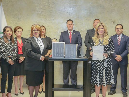 Entrega de Cuarto Infome de Gobierno_opt