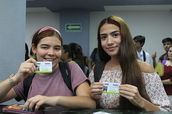 estudiantes (2)_opt