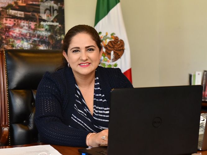 celida lopez_opt(3)