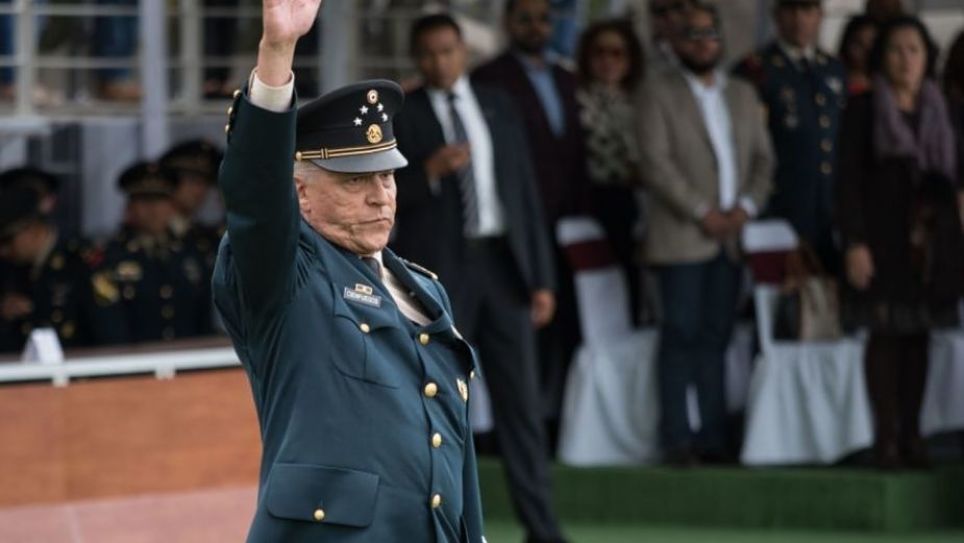 Salvador Cienfuegos llegó a México_opt