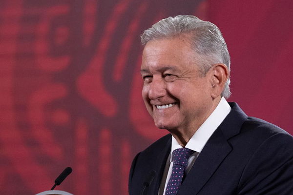 amlo-conferncia 2011_opt