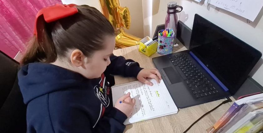 elena gana concurso_opt