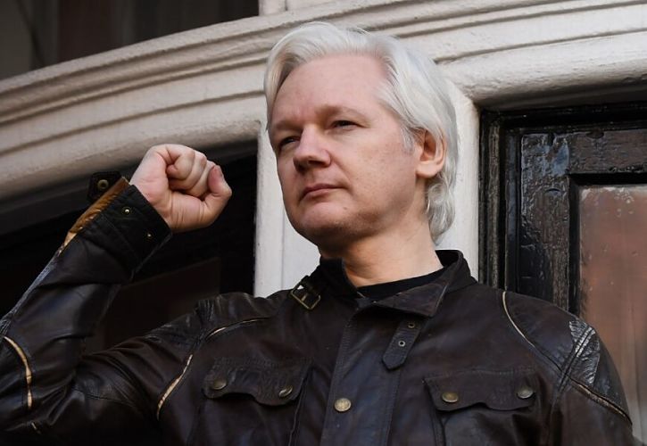 FILES-BRITAIN-US-AUSTRALIA-EXTRADITION-COURT-ASSANGE