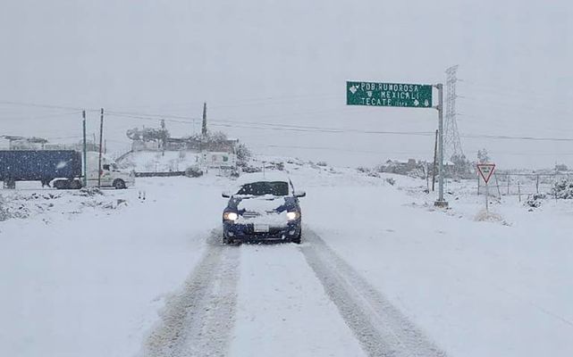 cierran-carretera-la-rumorosa-por-nevadas_opt