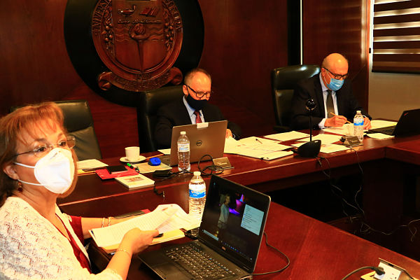 Define Junta Universitaria candidatos al cargo de Rector_opt(1)