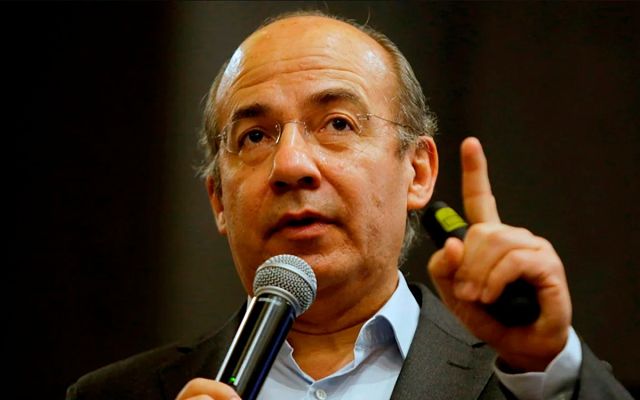 Felipe-Calderón_opt