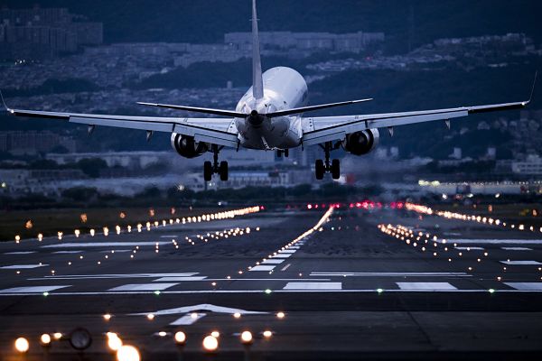 avion-pista_opt