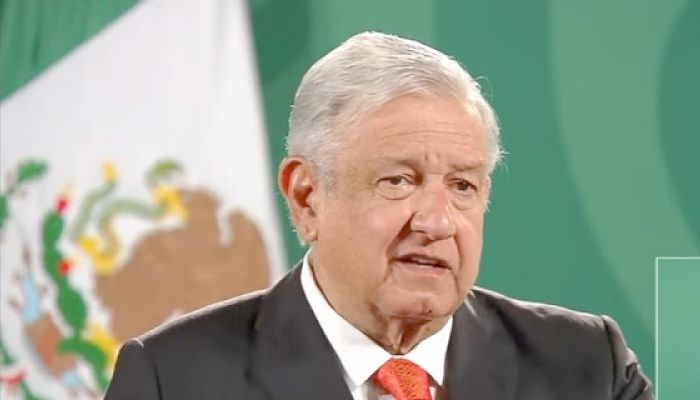 López Obrador_conferencia0306_opt