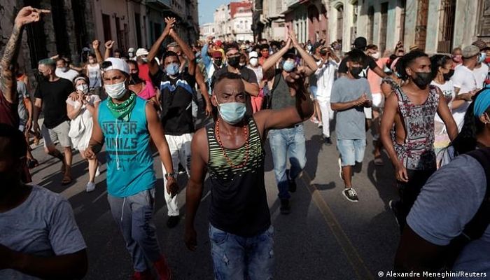 manifestación cubana_opt