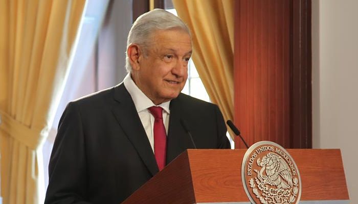 AMLO-Tercer-Informe-03_opt