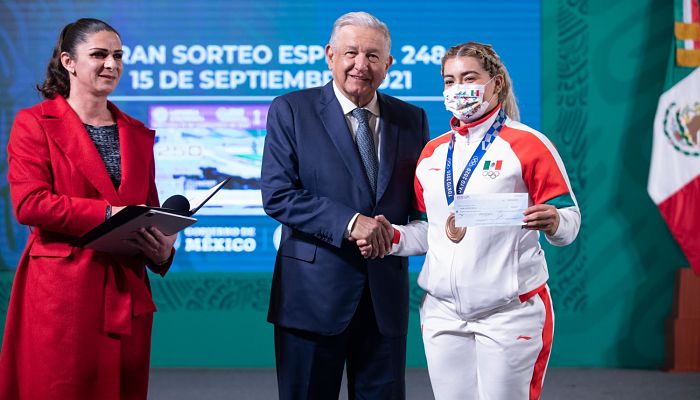 Reconocimiento a Atletas de Tokio 2020_opt