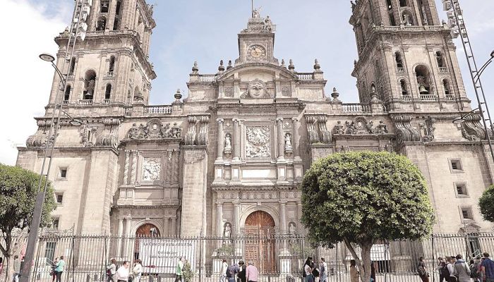 iglesia católica_opt