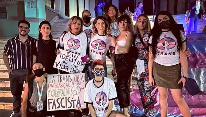 unison_sensible a comunidad trans_opt