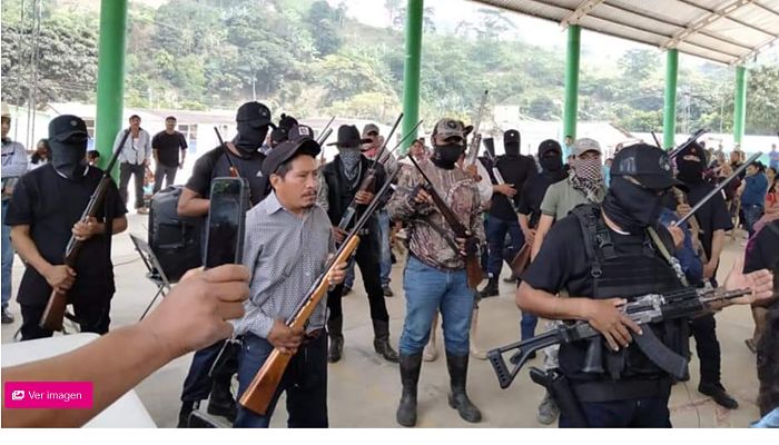Armados-protestan por resolutivo de la SCJN_opt