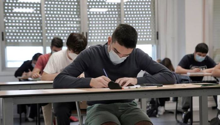 beca estudiantil-preparatoria_opt