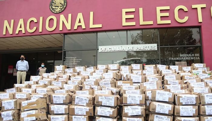 ine-mas firmas apoyando la votación de revocación de mandato_opt
