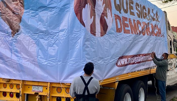 que siga la democracia_opt