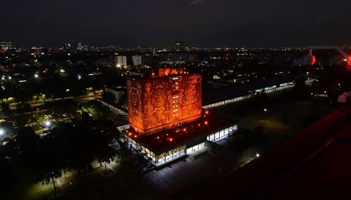unam de noche_opt