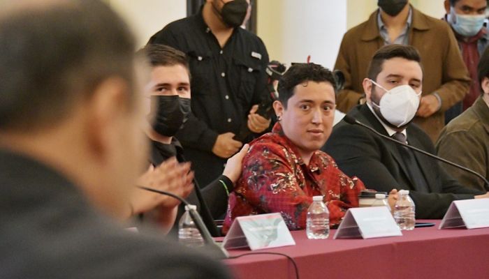 jovenes con el gobernador_opt