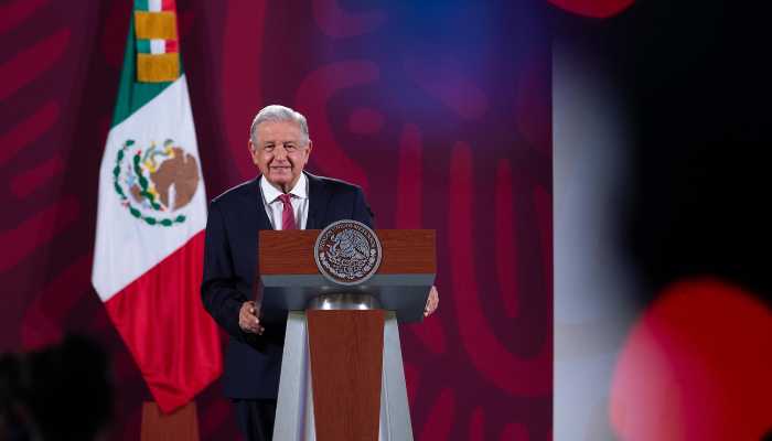 amlo-Palacio-Nacional2104
