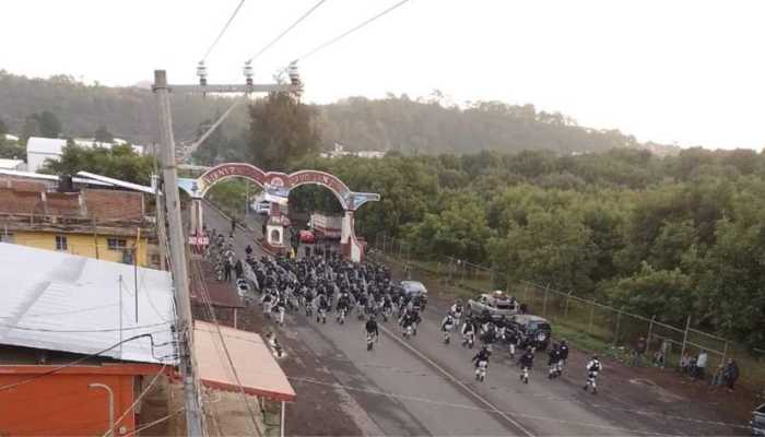 Despliegan-fuerte-operativo-en-San-Juan-Nuevo-Michoacan