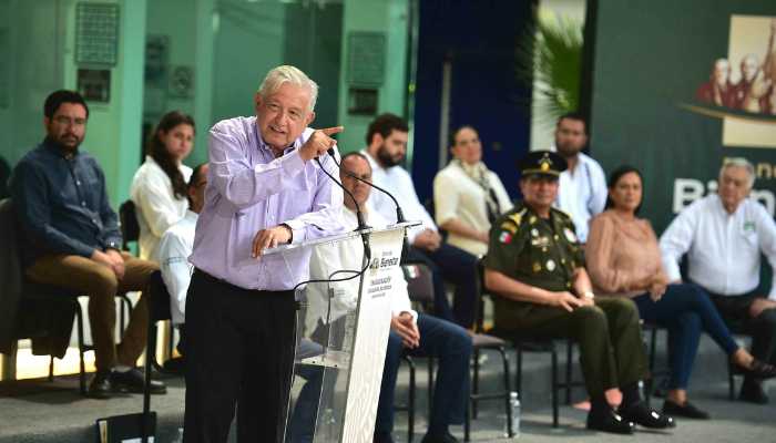 Lopez Obrador en gira