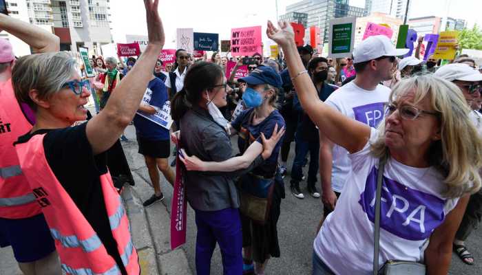 nueva york y California santuraros del aborto