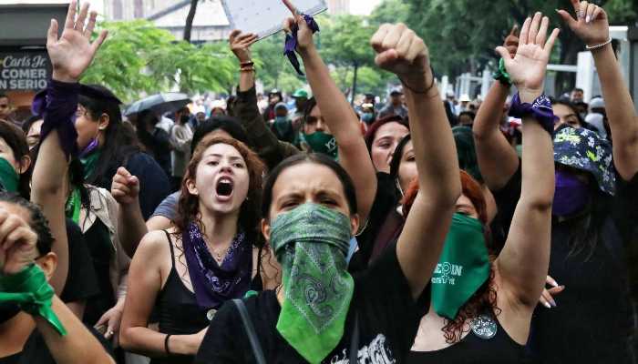 protesta-en-favor-del-aborto-bc