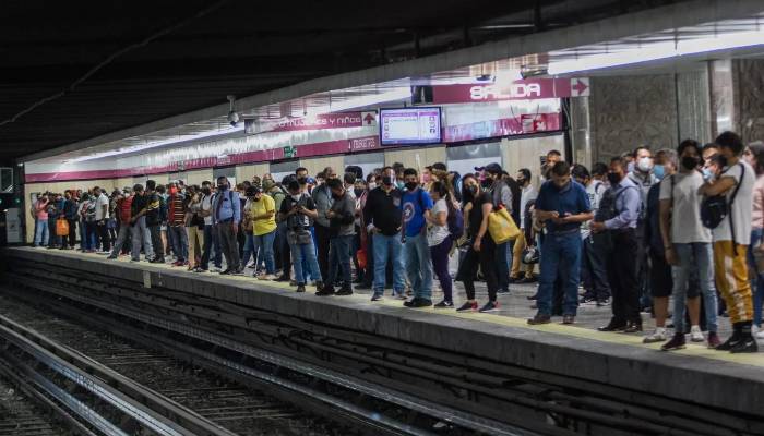 CDMX-Línea 1metro cierra por mantenimiento