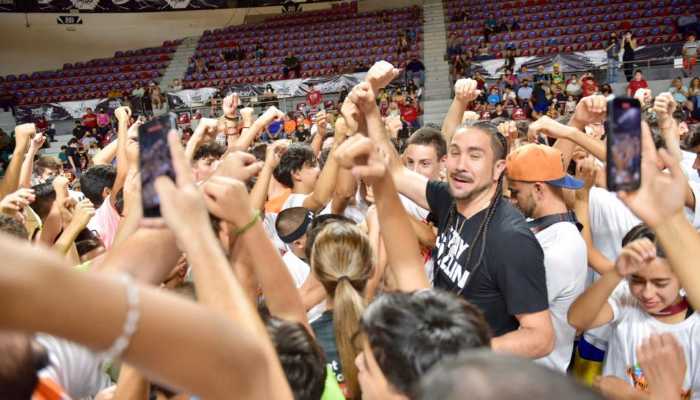 Comunidad con Kenny Dobbs”
