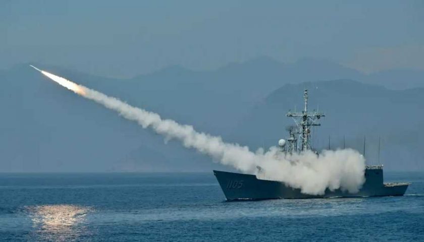 China lanza misiles cerca de Taiwán