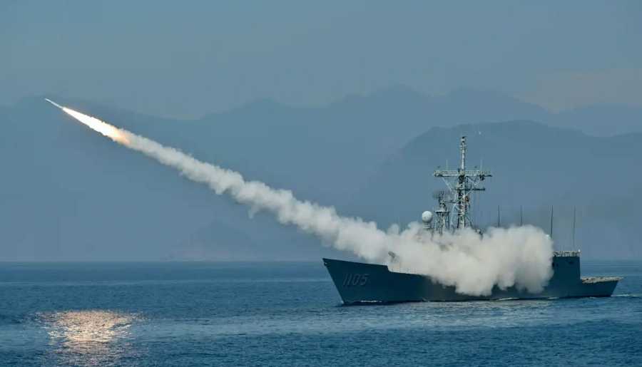 China lanza misiles cerca de Taiwán