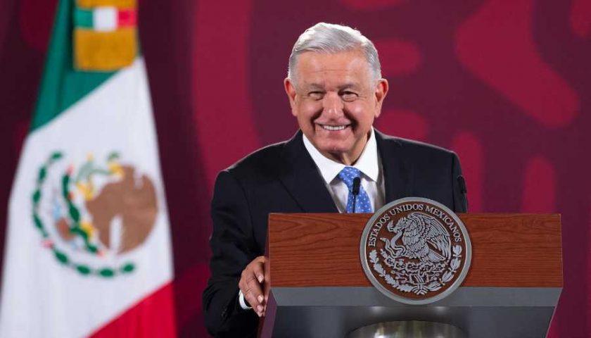 amlo2508.2022a