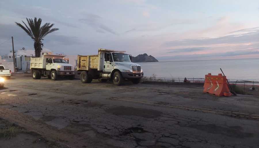 reparación en socavón de Bahía de Kino