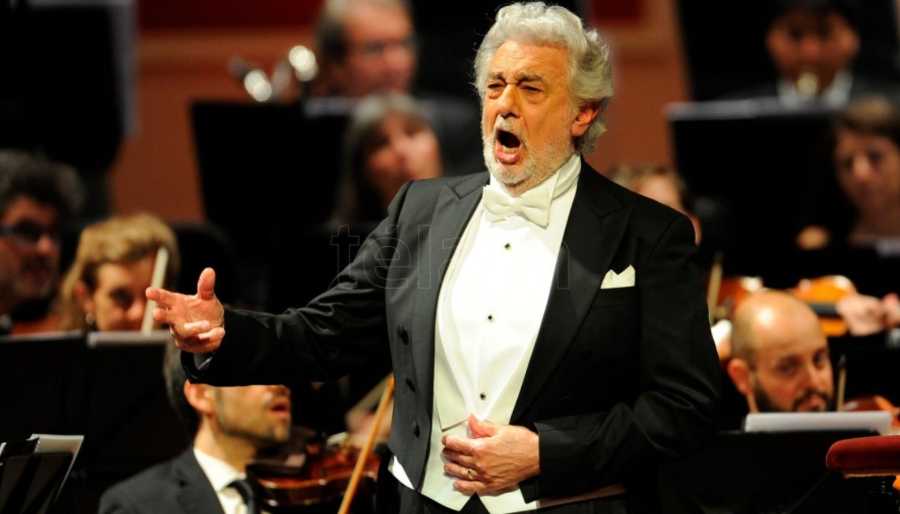 vinculan-a-Placido-Domingo-con-una-red-de-prostitucion.