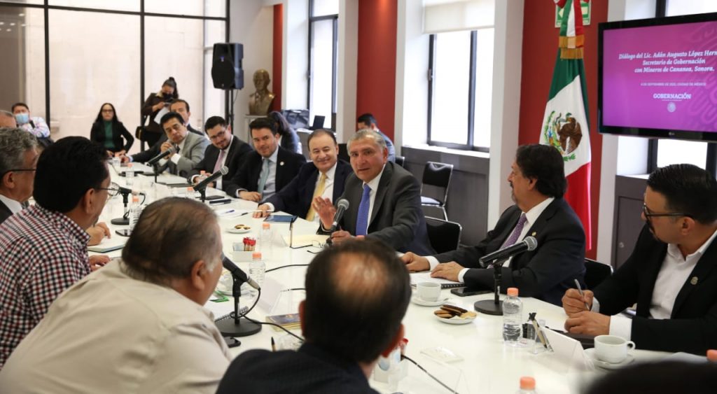 Se reúne secretario de Gobernación y gobernador Alfonso Durazo