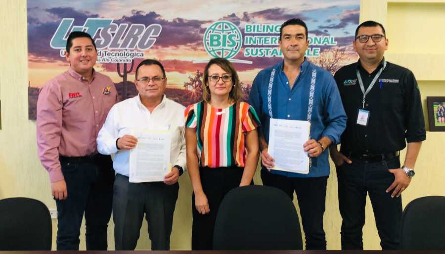 Universidad Tecnológica de SLRC vínculo con sector empresarial