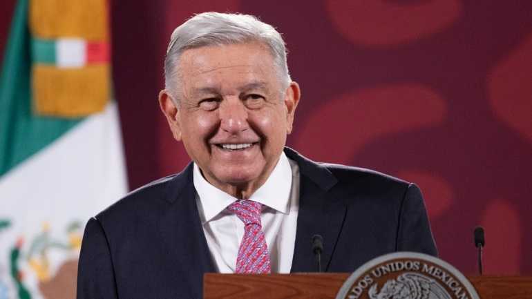 AMLO 10102022-Conferencia-de-prensa-matutina-06.