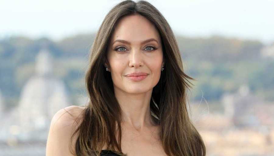Angelina Jolie.