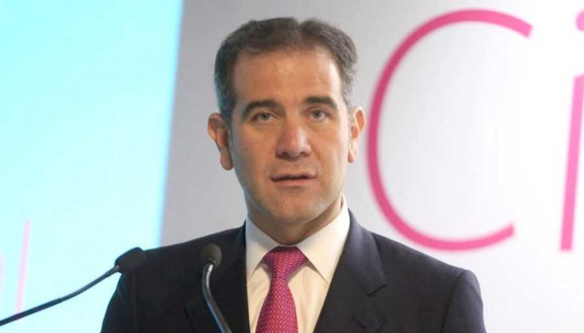 Lorenzo Cordova mal administrador