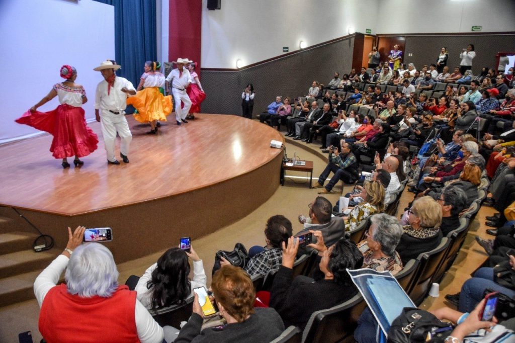 amic adultos mayores