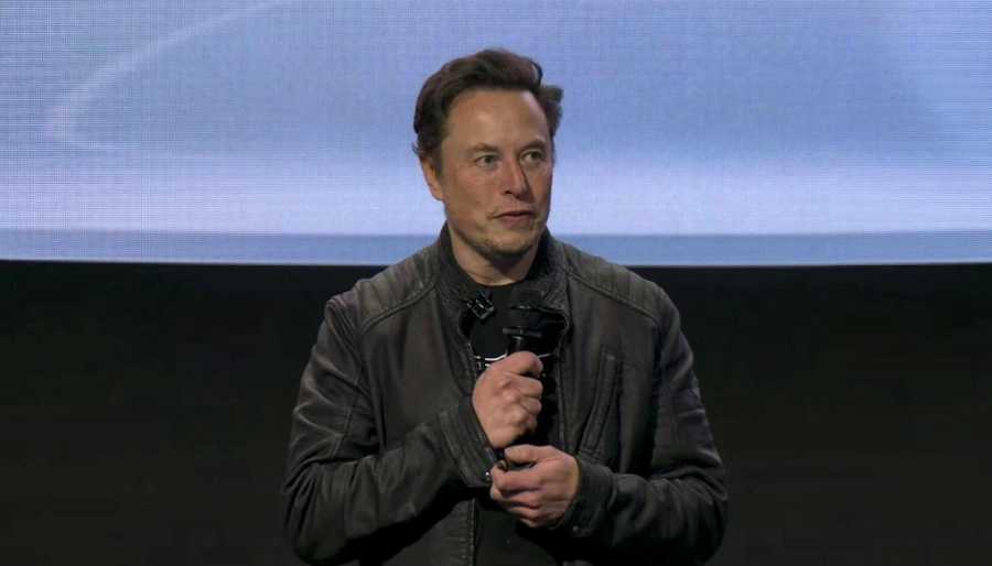 Musk-Tesla.