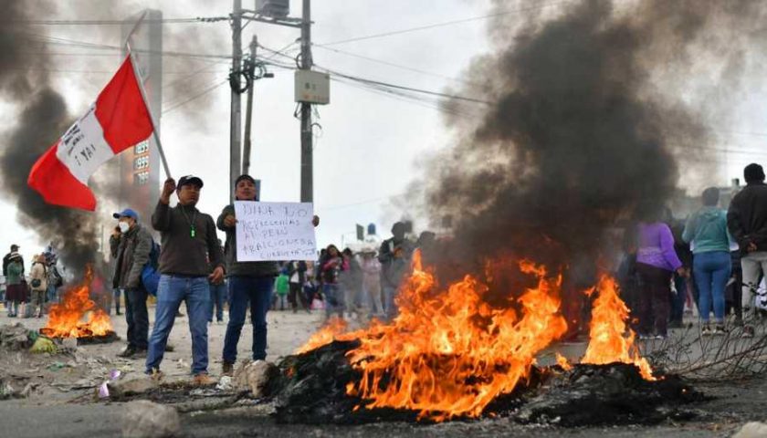 peru-estado de emergencia