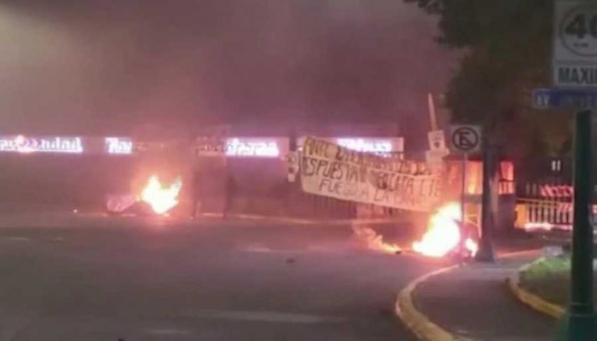 vandalicos-unam-instalaciones